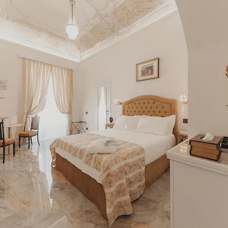 Amorini Baronial 招待所 4*