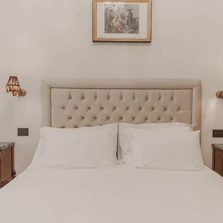 Amorini Baronial